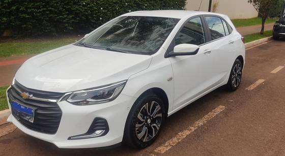 CHEVROLET ONIX 1.0 TURBO FLEX PREMIER AUTOMÁTICO