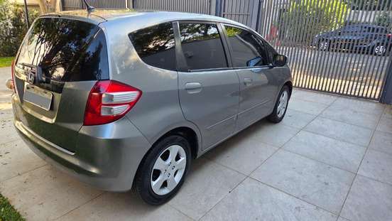 HONDA-FIT-2011
