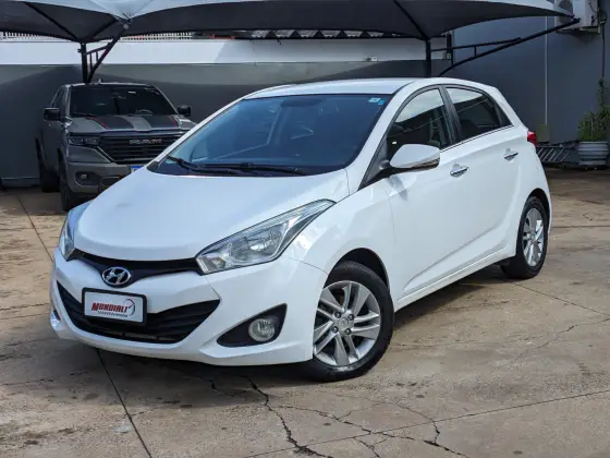 HYUNDAI HB20 1.6 PREMIUM 16V FLEX 4P MANUAL HYUNDAI HB20 1.6 PREMIUM 16V FLEX 4P MANUAL