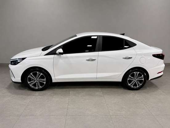 HYUNDAI-HB20S-2024