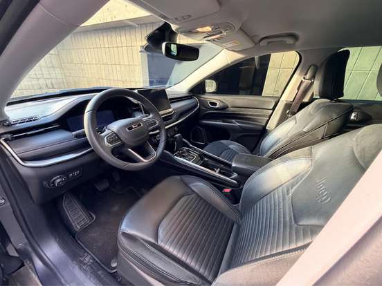 JEEP-COMMANDER-1.3 T270 TURBO FLEX LONGITUDE AT6 JEEP-COMMANDER-2023