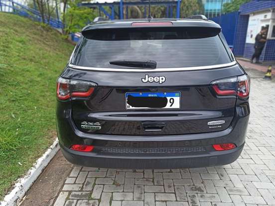 JEEP-COMPASS-2.0 16V DIESEL LONGITUDE 4X4 AUTOMÁTICO JEEP-COMPASS-2021