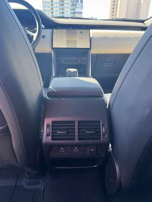 LAND ROVER-DISCOVERY SPORT-2024