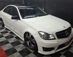 MERCEDES-BENZ C 200 1.8 CGI AVANTGARDE 16V GASOLINA 4P AUTOMÁTICO MERCEDES-BENZ C 200 1.8 CGI AVANTGARDE 16V GASOLINA 4P AUTOMÁTICO
