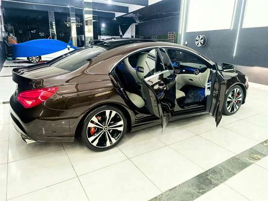 MERCEDES-BENZ-CLA 200-1.6 VISION 16V GASOLINA 4P AUTOMÁTICO MERCEDES-BENZ-CLA 200-2014