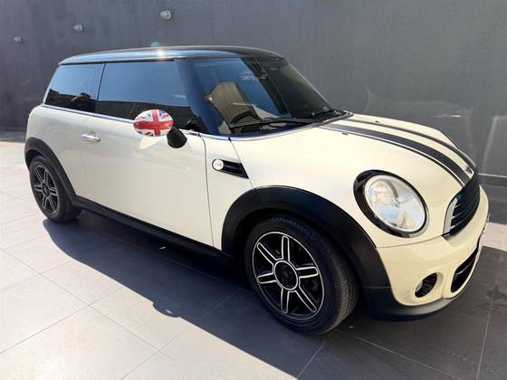 MINI COOPER 1.6 16V GASOLINA 2P AUTOMÁTICO