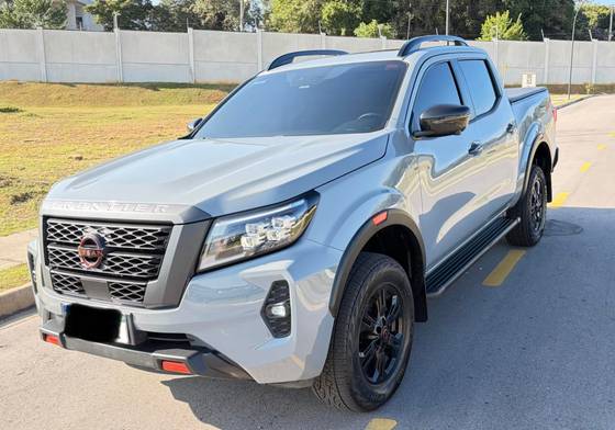 NISSAN FRONTIER 2.3 16V TURBO DIESEL PRO4X CD 4X4 AUTOMÁTICO