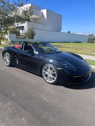 PORSCHE-718-2024