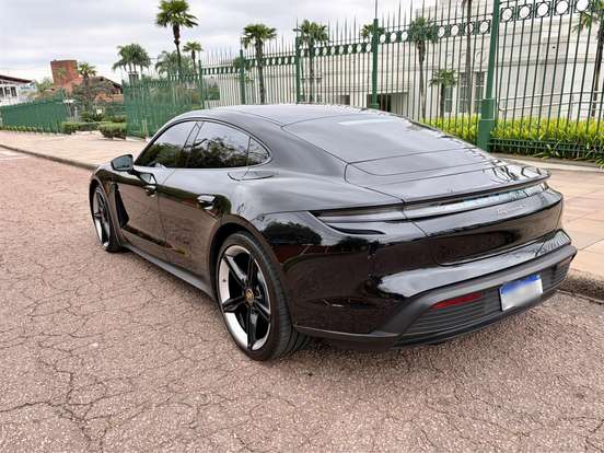 PORSCHE-TAYCAN-4S ELÉTRICO PORSCHE-TAYCAN-2021