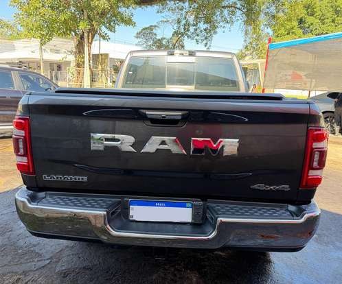RAM-3500-6.7 I6 TURBO DIESEL LARAMIE CD 4X4 AUTOMÁTICO RAM-3500-2022