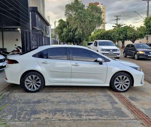TOYOTA-COROLLA-2020