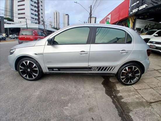 VOLKSWAGEN-GOL-2011