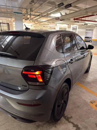 VOLKSWAGEN POLO 1.0 170 TSI HIGHLINE AUTOMÁTICO