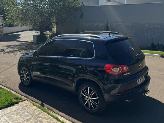 VOLKSWAGEN-TIGUAN-2.0 TSI 16V TURBO GASOLINA 4P TIPTRONIC VOLKSWAGEN-TIGUAN-2011