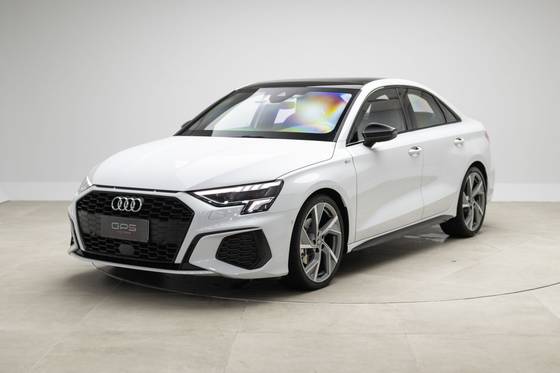 AUDI A3 2.0 40 TFSI MHEV SEDAN PERFORMANCE BLACK S-TRONIC