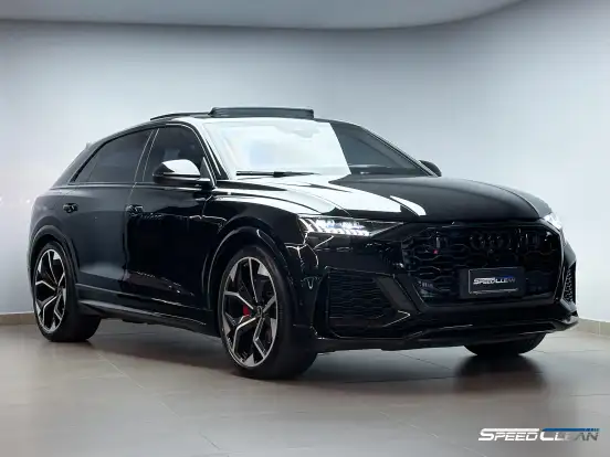 AUDI-RS Q8-2023