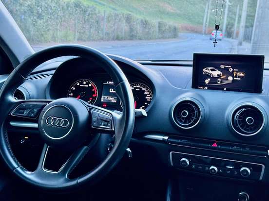 AUDI-A3-2018