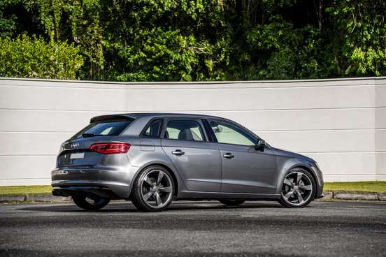 AUDI-A3-2015