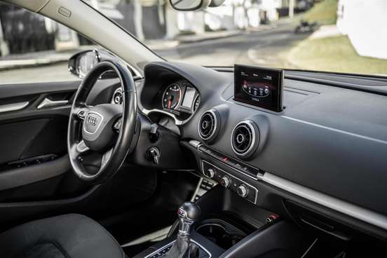 AUDI-A3-2015
