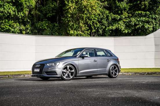 AUDI-A3-2015