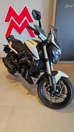 BAJAJ DOMINAR 400 