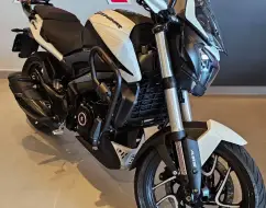 BAJAJ DOMINAR 400 BAJAJ DOMINAR 400