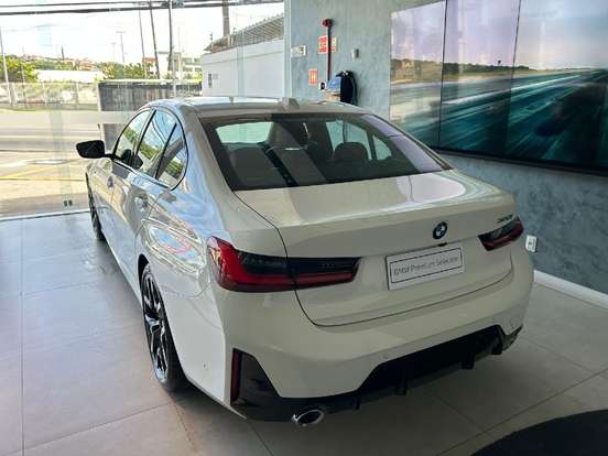 BMW-320i-2026