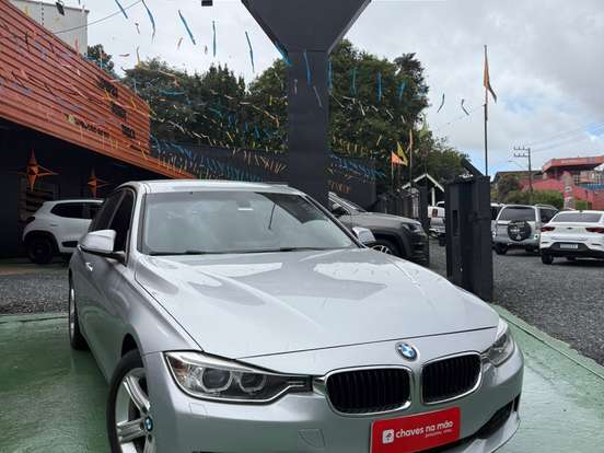 BMW-320i-2.0 SPORT GP 16V TURBO ACTIVE FLEX 4P AUTOMÁTICO BMW-320i-2012