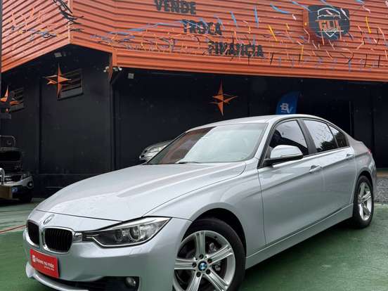 BMW-320i-2.0 SPORT GP 16V TURBO ACTIVE FLEX 4P AUTOMÁTICO BMW-320i-2012