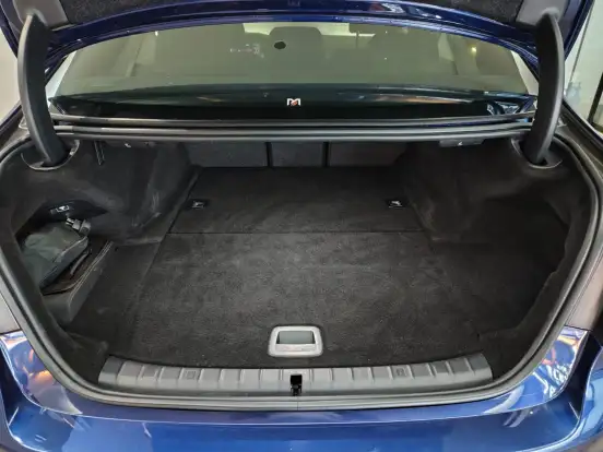 BMW-530e-2.0 16V TWINPOWER HÍBRIDO M SPORT AUTOMÁTICO BMW-530e-2019