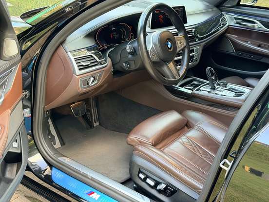 BMW-745Le-3.0 TWINPOWER HÍBRIDO M SPORT AUTOMÁTICO BMW-745Le-2020