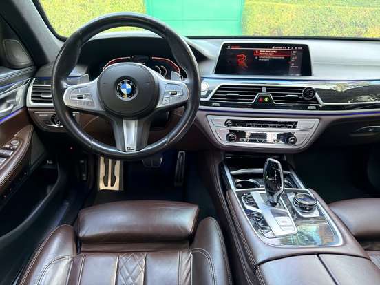BMW-745Le-3.0 TWINPOWER HÍBRIDO M SPORT AUTOMÁTICO BMW-745Le-2020