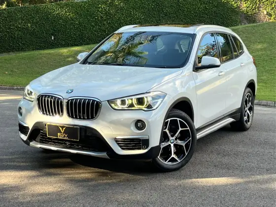 BMW X1 2.0 16V TURBO ACTIVEFLEX SDRIVE20I X-LINE 4P AUTOMÁTICO BMW X1 2.0 16V TURBO ACTIVEFLEX SDRIVE20I X-LINE 4P AUTOMÁTICO