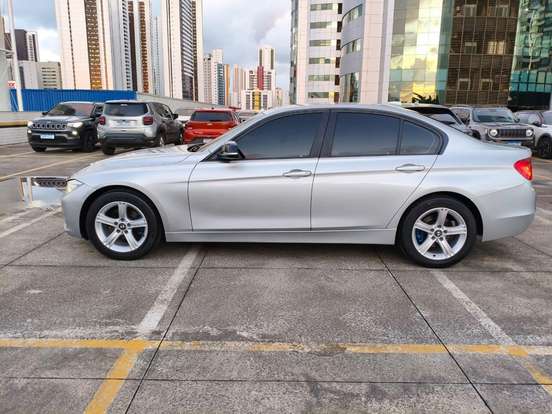 BMW-320i-2.0 16V TURBO GASOLINA 4P AUTOMÁTICO BMW-320i-2013