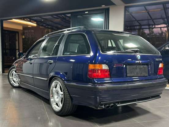 BMW-323i-2.5 TOURING 24V GASOLINA 4P MANUAL BMW-323i-1997