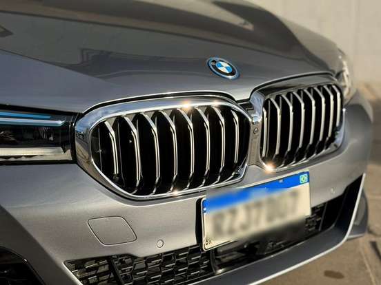 BMW-530e-2.0 16V TWINPOWER HÍBRIDO M SPORT AUTOMÁTICO BMW-530e-2021