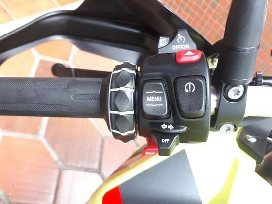 BMW-F 900 GS PLUS-2024