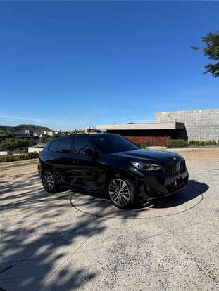 BMW-X1-2024