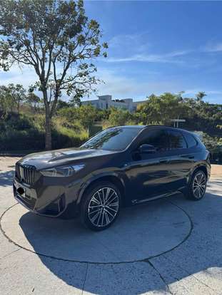 BMW-X1-2024