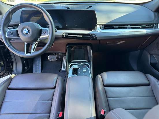 BMW-X1-2024