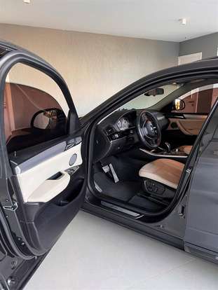 BMW-X4-2017