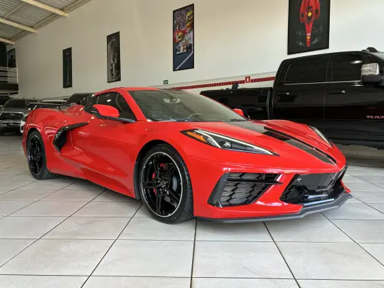 CHEVROLET CORVETTE 6.2 V8 LT2 GASOLINA STINGRAY CONVERSIVEL AUTOMÁTICO CHEVROLET CORVETTE 6.2 V8 LT2 GASOLINA STINGRAY CONVERSIVEL AUTOMÁTICO