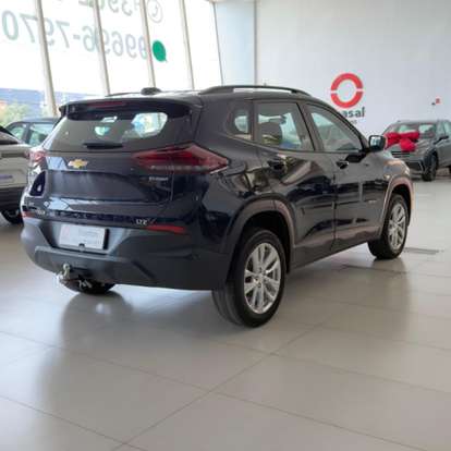 CHEVROLET-TRACKER-2022
