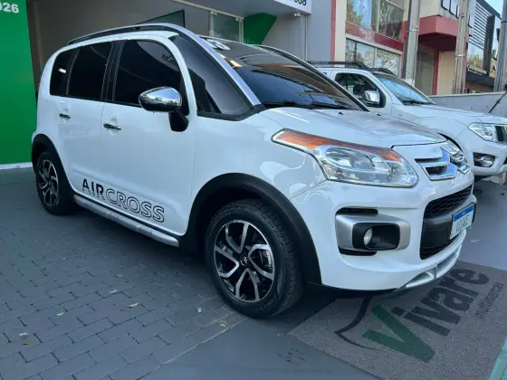 CITROËN AIRCROSS 1.6 EXCLUSIVE 16V FLEX 4P MANUAL CITROËN AIRCROSS 1.6 EXCLUSIVE 16V FLEX 4P MANUAL