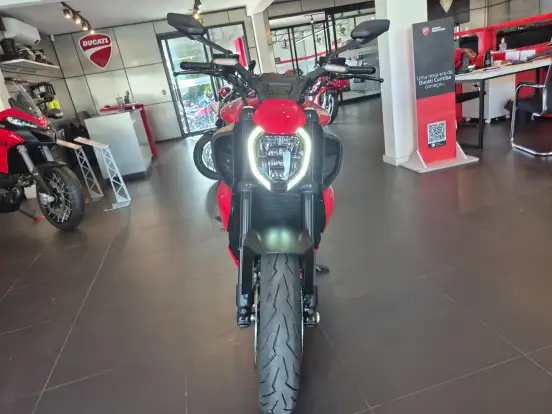 DUCATI-DIAVEL V4 DUCATI-DIAVEL V4-2025