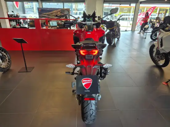 DUCATI-MULTISTRADA 1200 V4 S-2025