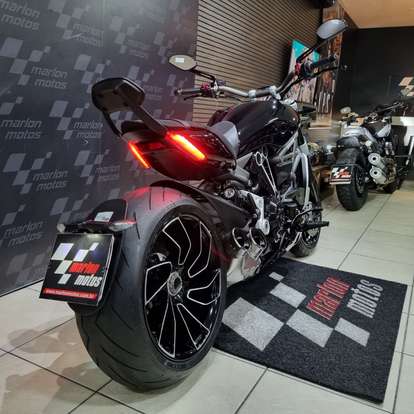 DUCATI-DIAVEL 1260 S-2021