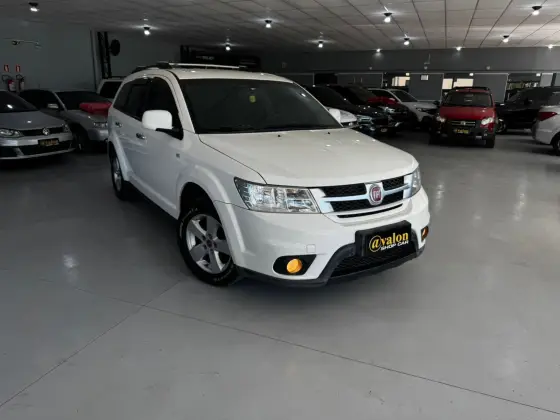 FIAT FREEMONT 2.4 PRECISION 16V GASOLINA 4P AUTOMÁTICO FIAT FREEMONT 2.4 PRECISION 16V GASOLINA 4P AUTOMÁTICO