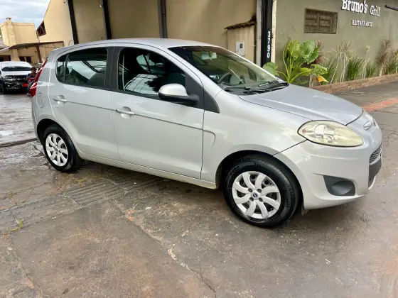 FIAT PALIO 1.4 MPI ATTRACTIVE 8V FLEX 4P MANUAL