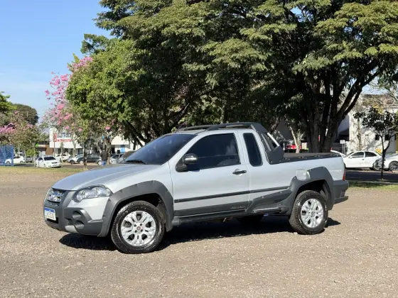 FIAT STRADA 1.8 MPI ADVENTURE CE 8V FLEX 2P MANUAL FIAT STRADA 1.8 MPI ADVENTURE CE 8V FLEX 2P MANUAL